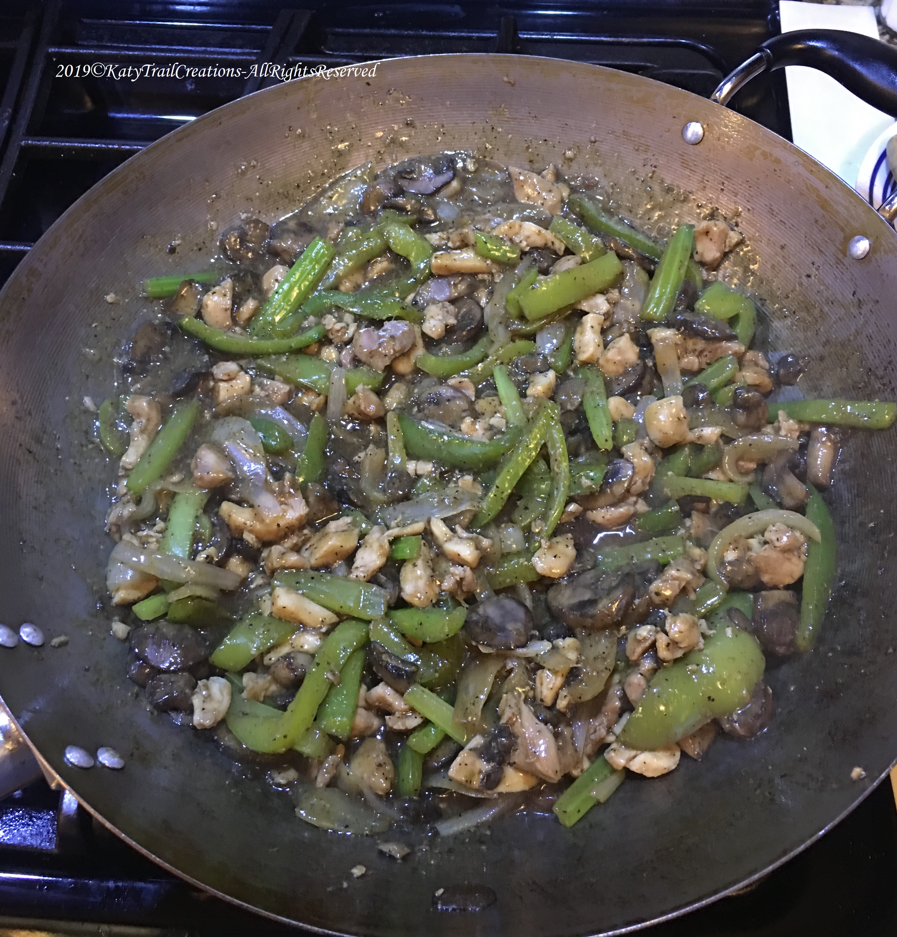 Reintroduce the vegies and add sauce