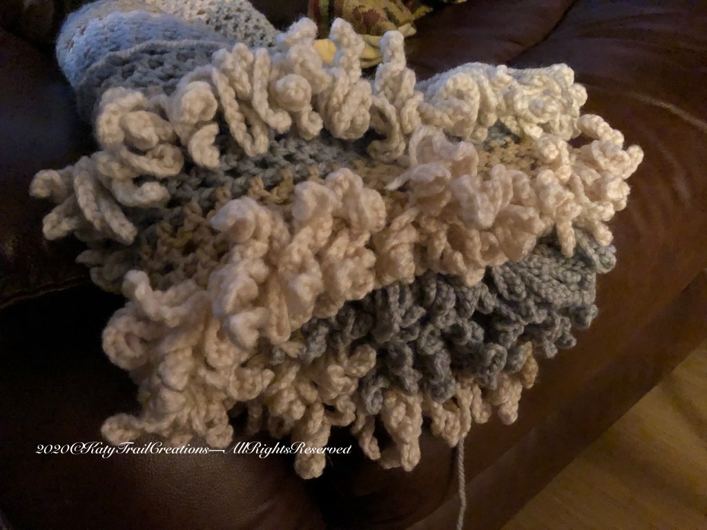 Shawl with ruffled edge